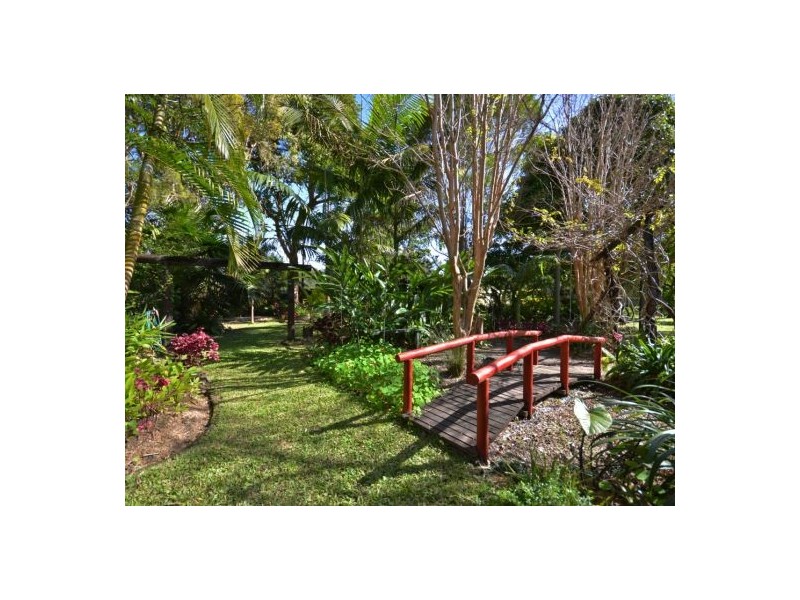 2 Eric Court, Mooloolah Valley QLD 4553