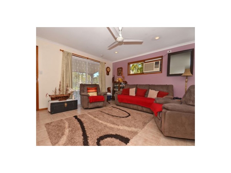 2 Eric Court, Mooloolah Valley QLD 4553
