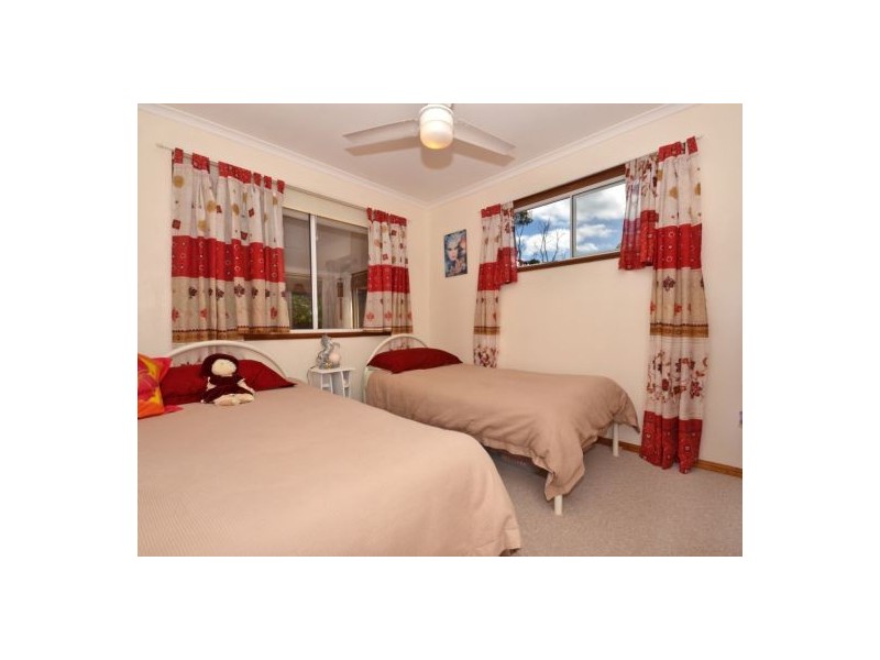 2 Eric Court, Mooloolah Valley QLD 4553