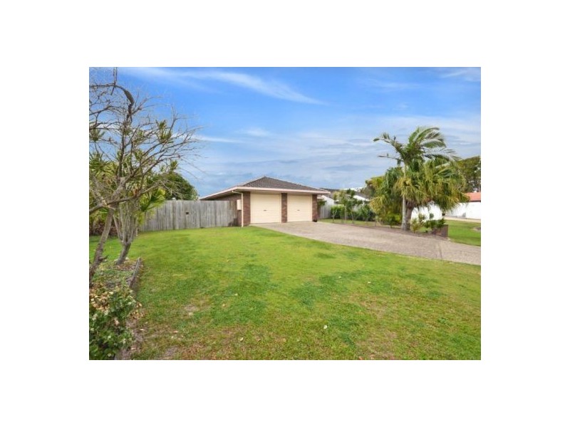 1 Daisy Place, Bokarina QLD 4575