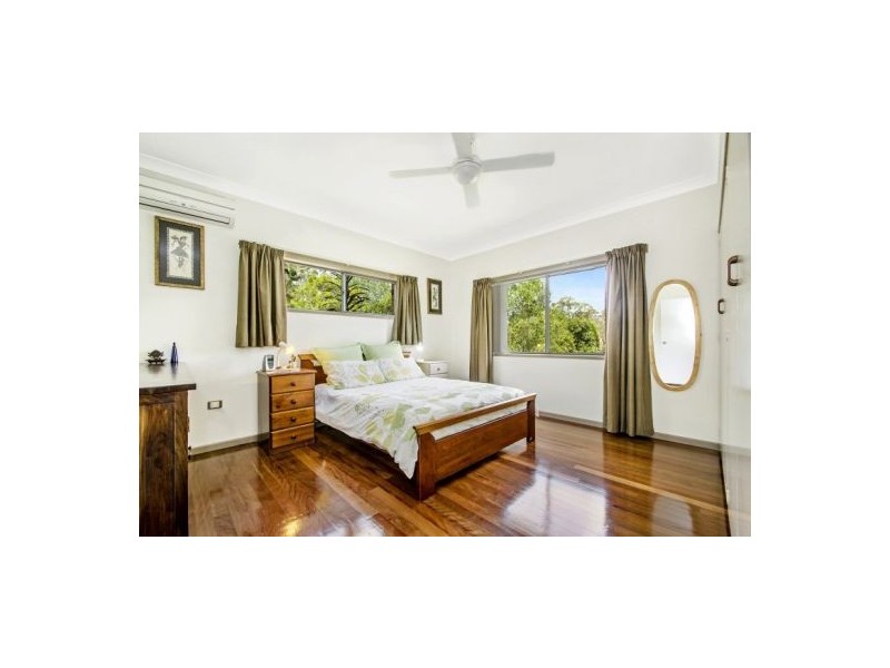 8 Benzara Lane, Mooloolah Valley QLD 4553