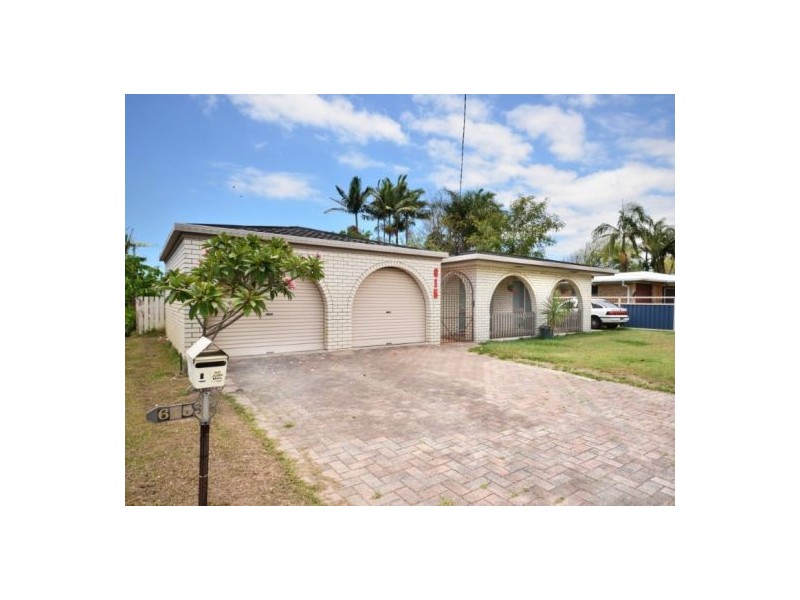 615 Nicklin Way, Wurtulla QLD 4575