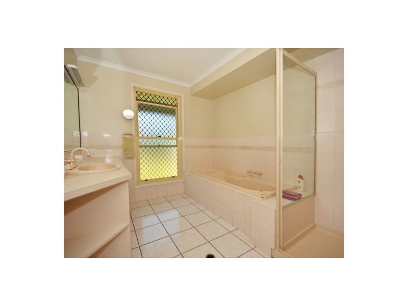 6 Sweetgum Court, Currimundi QLD 4551
