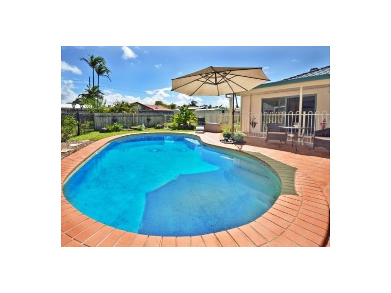 1 Sweetgum Court, Currimundi QLD 4551