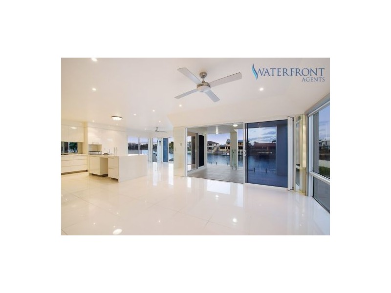 88 Sunbird Chase, Parrearra QLD 4575