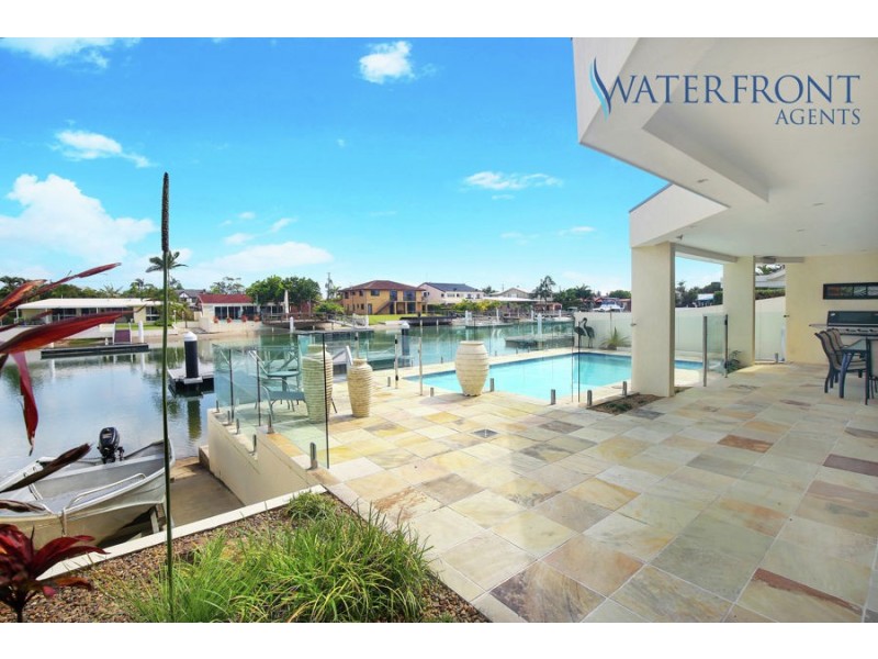 13 Barellan Avenue, Buddina QLD 4575