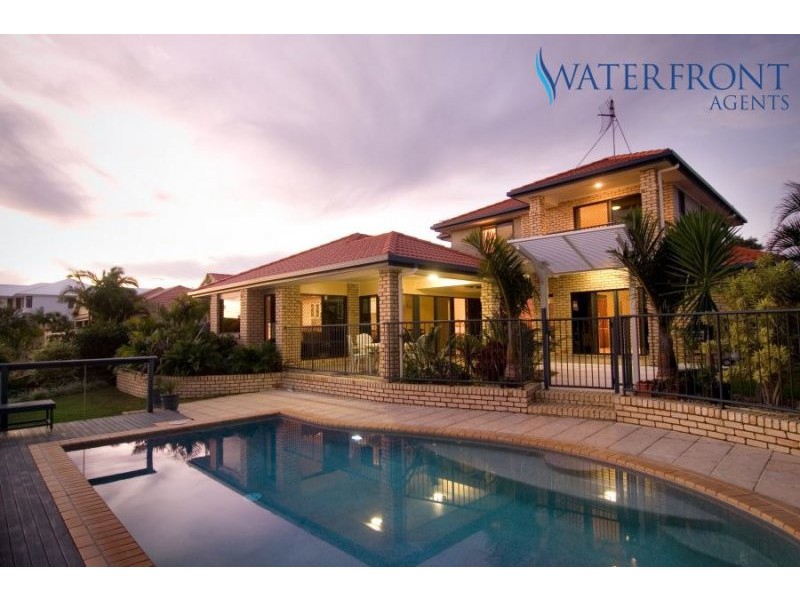 24 Sunbird Chase, Parrearra QLD 4575
