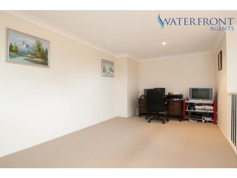 24 Sunbird Chase, Parrearra QLD 4575