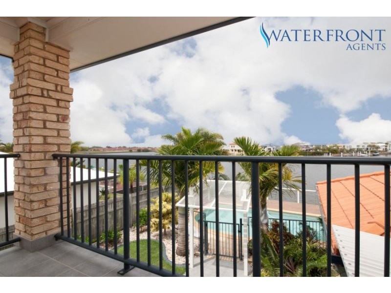 24 Sunbird Chase, Parrearra QLD 4575