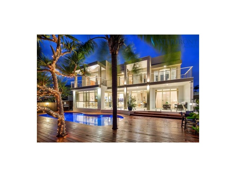 6 Kumbada Court, Minyama QLD 4575