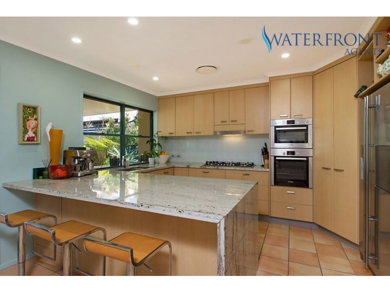 102 Point Cartwright Drive, Buddina QLD 4575