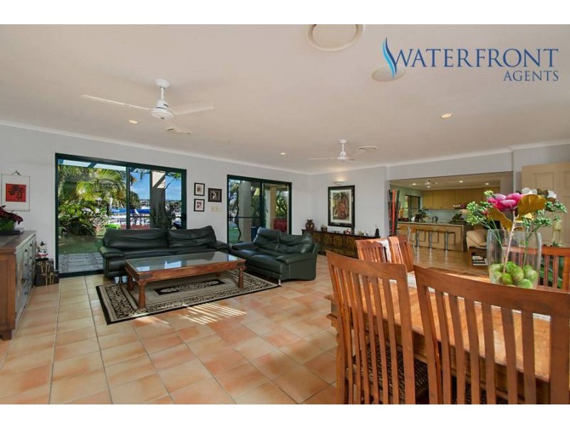 102 Point Cartwright Drive, Buddina QLD 4575