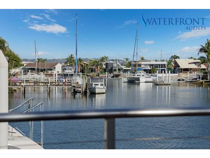 102 Point Cartwright Drive, Buddina QLD 4575