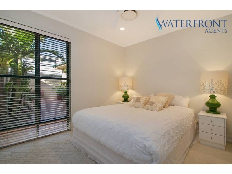 102 Point Cartwright Drive, Buddina QLD 4575