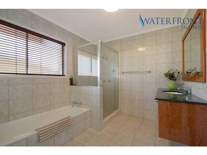 102 Point Cartwright Drive, Buddina QLD 4575