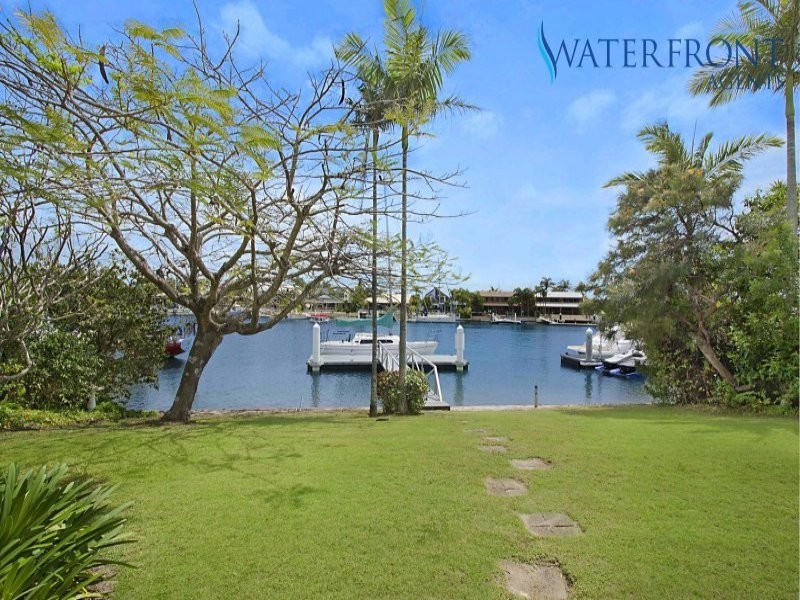 8 Oak Court, Minyama QLD 4575