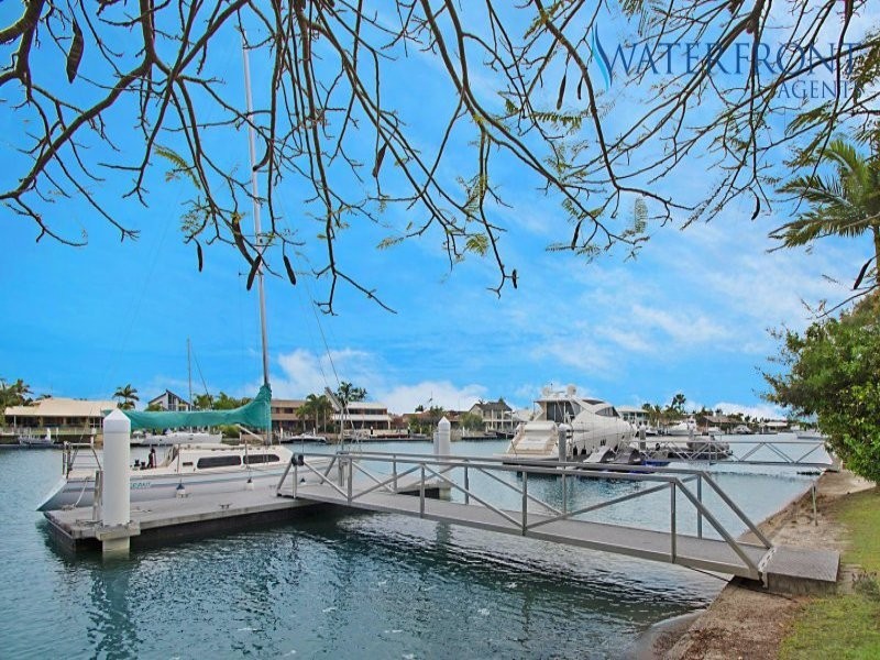 8 Oak Court, Minyama QLD 4575