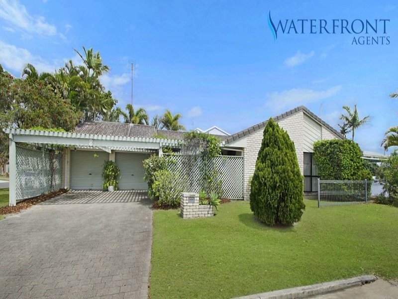 8 Oak Court, Minyama QLD 4575