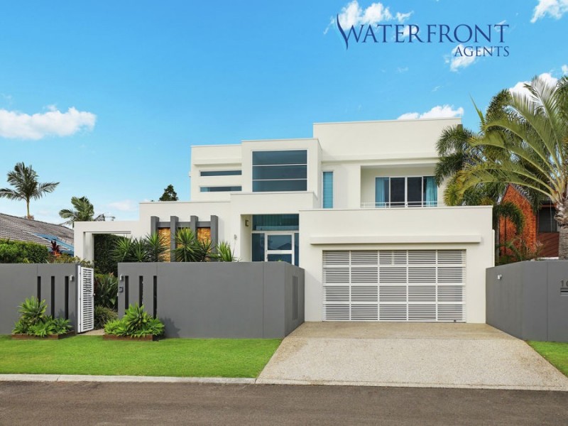 10 Oak Court, Minyama QLD 4575