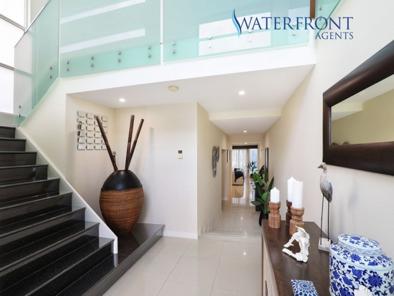 10 Oak Court, Minyama QLD 4575