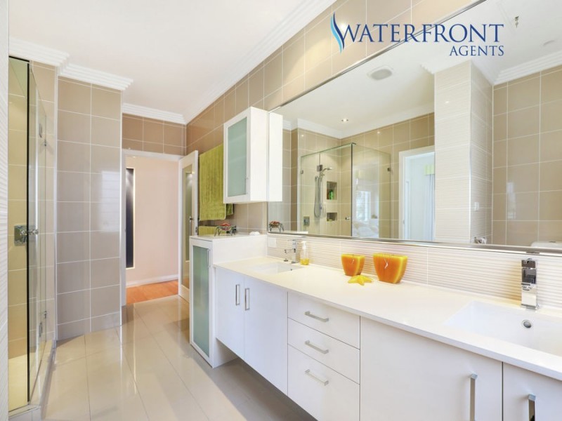 10 Oak Court, Minyama QLD 4575