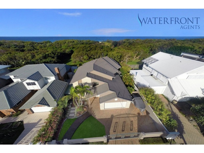 145 Oceanic Drive, Warana QLD 4575
