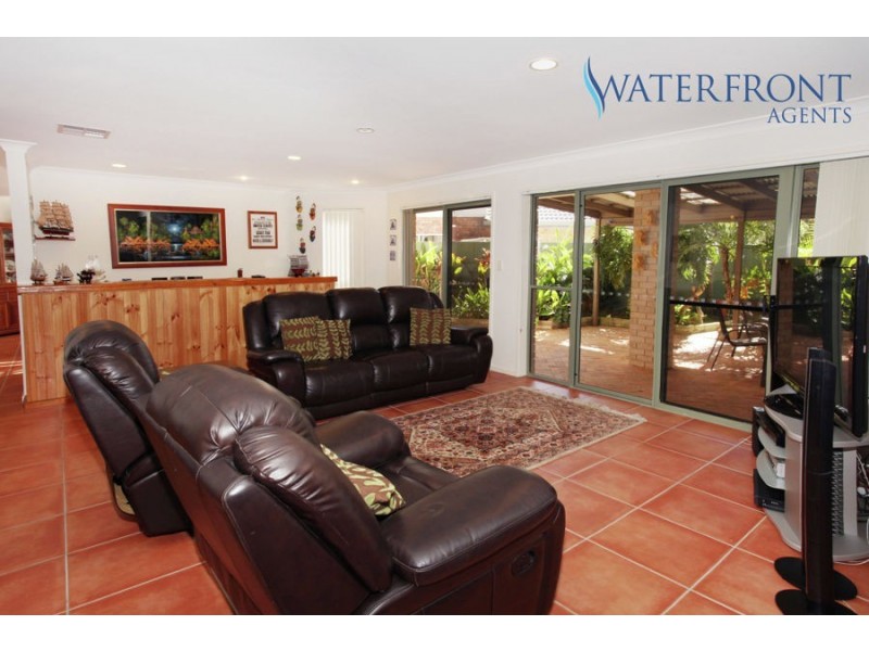 145 Oceanic Drive, Warana QLD 4575