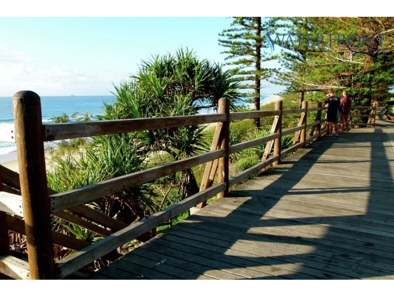 145 Oceanic Drive, Warana QLD 4575