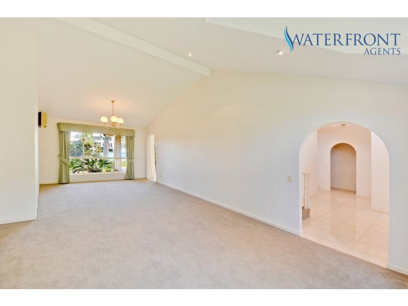95 Mooloolah Drive, Minyama QLD 4575