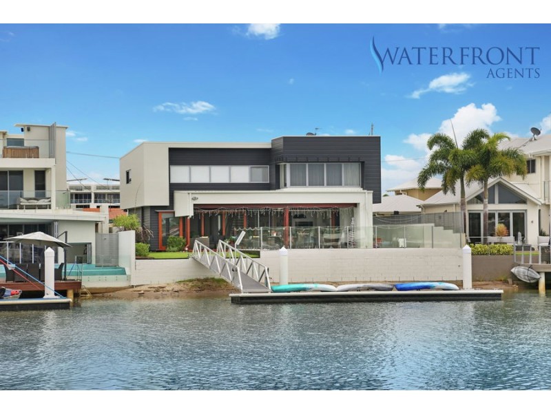 9 Myoora Court, Minyama QLD 4575