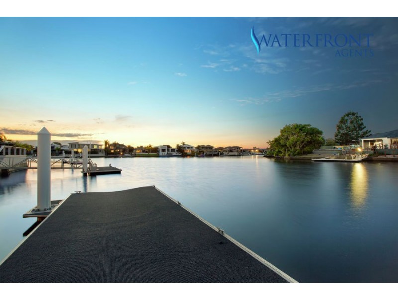 104 Sunbird Chase, Parrearra QLD 4575