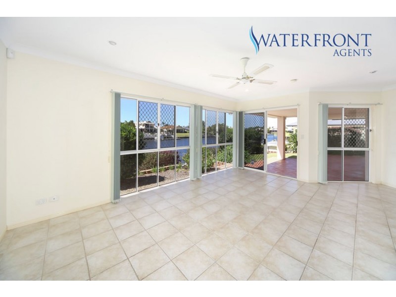 52 Chelsea Crescent, Minyama QLD 4575