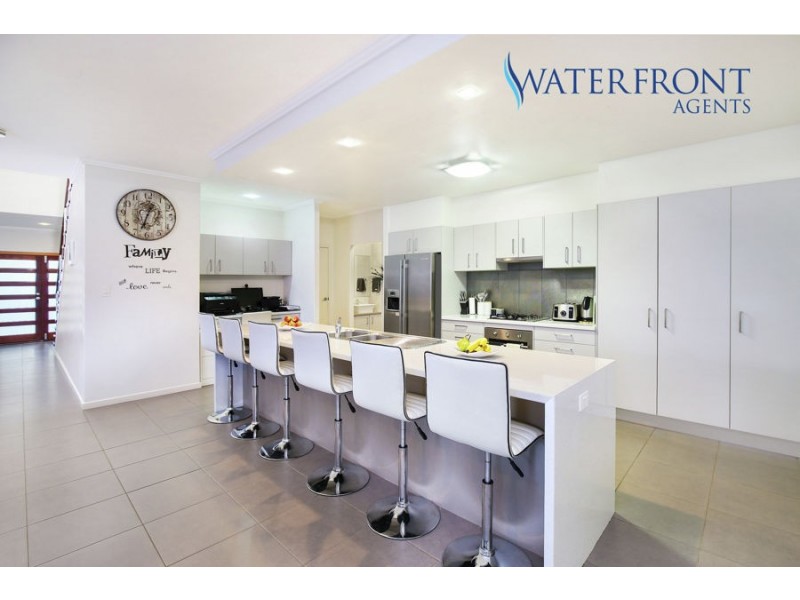 13 Madagascar Court, Kawana Island QLD 4575
