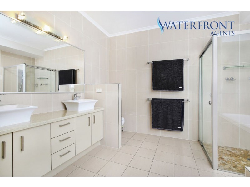 13 Madagascar Court, Kawana Island QLD 4575