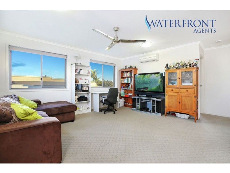 13 Madagascar Court, Kawana Island QLD 4575