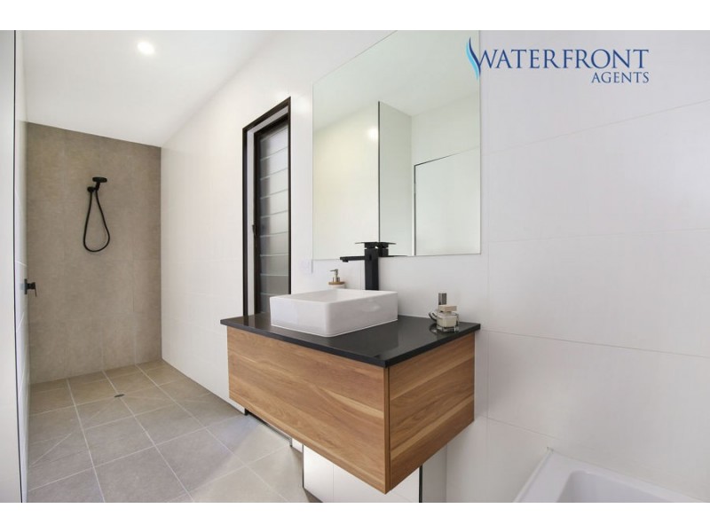 28 Reflection Crescent, Birtinya QLD 4575