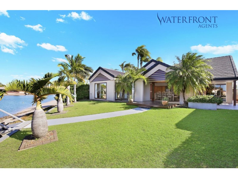 26 Aldinga Place, Mooloolaba QLD 4557