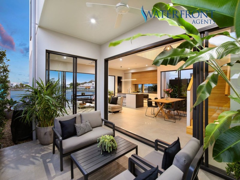 6 Reflection Crescent, Birtinya QLD 4575