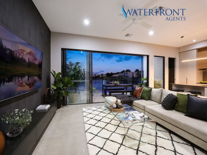 6 Reflection Crescent, Birtinya QLD 4575