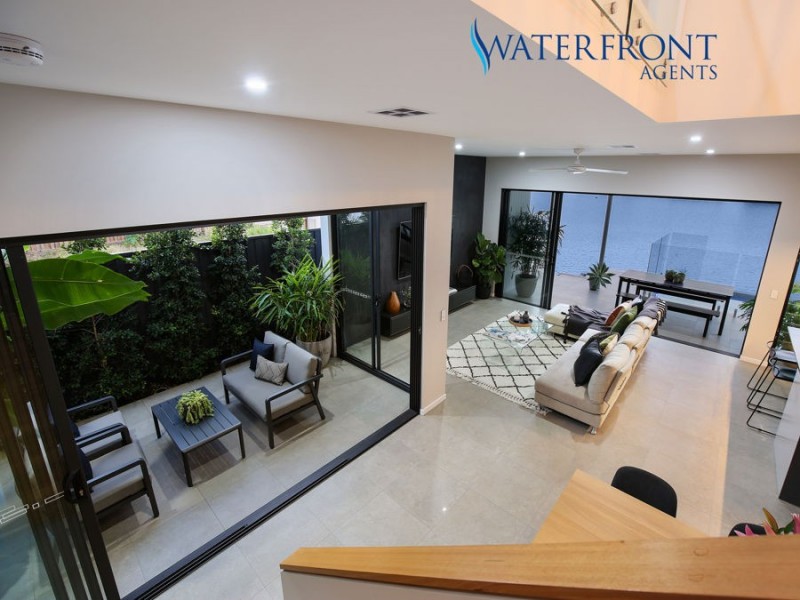 6 Reflection Crescent, Birtinya QLD 4575