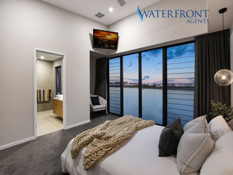 6 Reflection Crescent, Birtinya QLD 4575