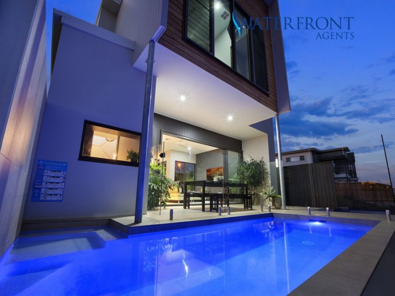 6 Reflection Crescent, Birtinya QLD 4575