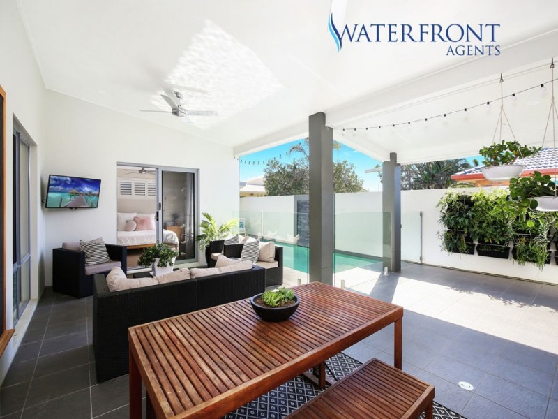 10 Dalpura Street, Buddina QLD 4575