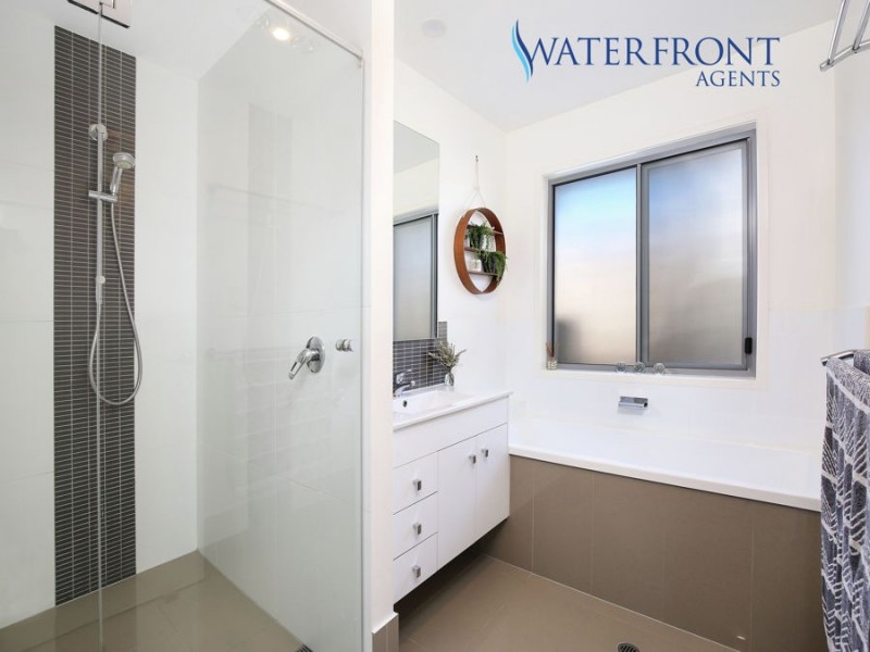 10 Dalpura Street, Buddina QLD 4575