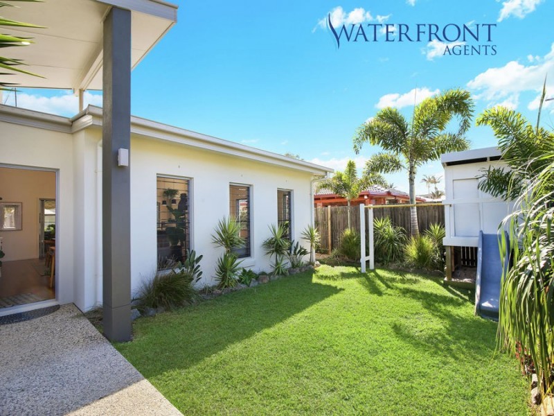 10 Dalpura Street, Buddina QLD 4575