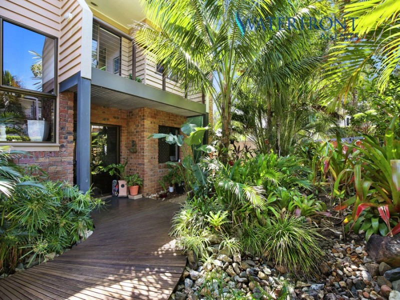 4 Parkana Crescent, Buddina QLD 4575