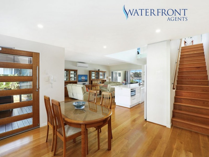 19 Bangalow Street, Minyama QLD 4575