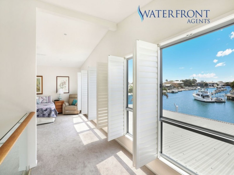 19 Bangalow Street, Minyama QLD 4575