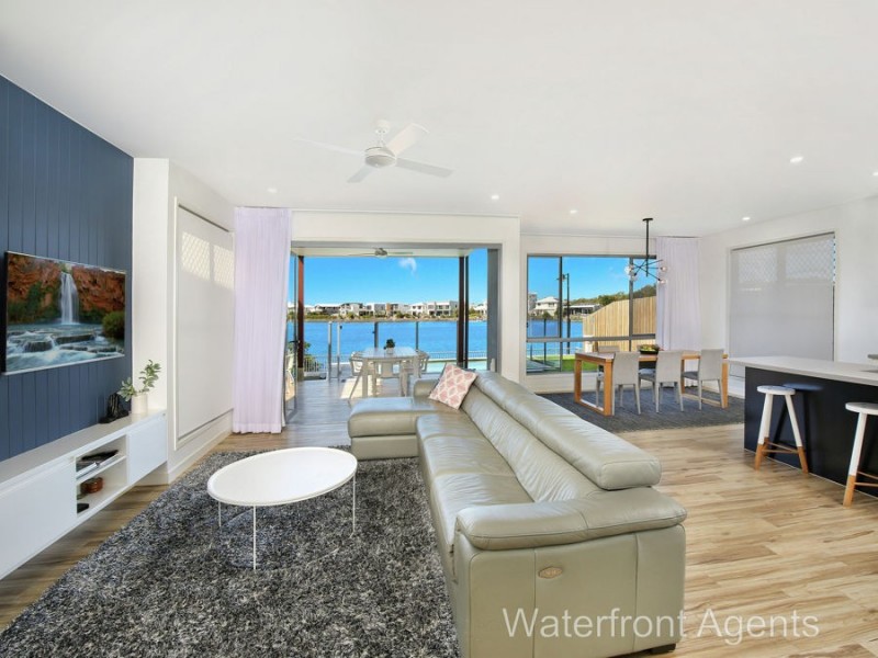 10 Reflection Crescent, Birtinya QLD 4575