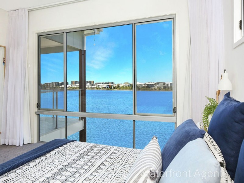 10 Reflection Crescent, Birtinya QLD 4575